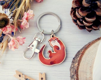 Otter keyring, small wooden charm keychain with swivel clasp, keyrings for car keys and house keys, key chain for bags