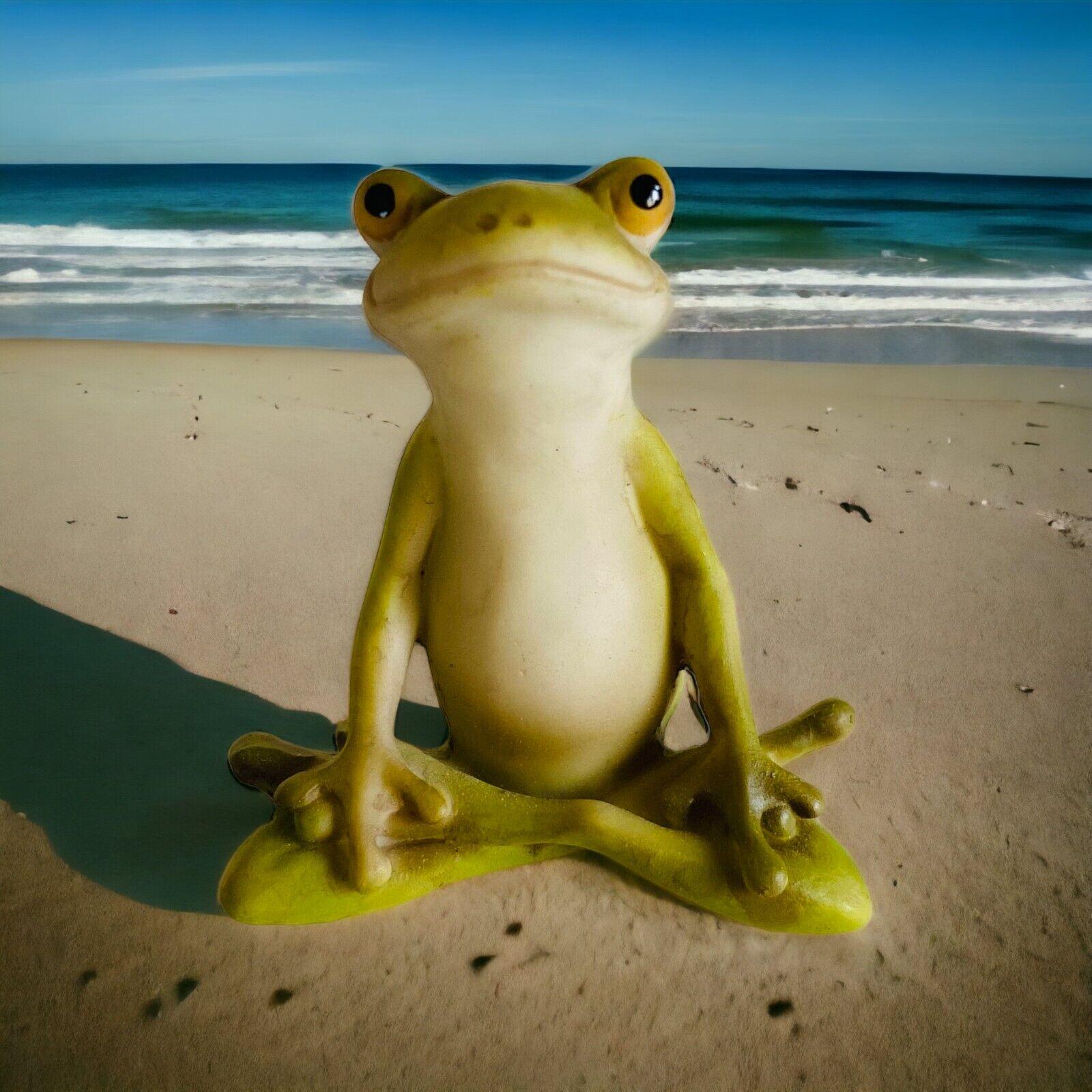 Miniatur Yoga-Frosch Statue – Für Feengarten & Terrarium – Handbemalt, 5,4 X 5,1 Cm – Aus Kunstharz