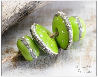 Lime Green Handmade Lampwork Beads, Two 14mm Discs and Two 10mm Rondelles, Rio Pedra Lime Silvered Disc Artisan Set by Copperstone Art Glass