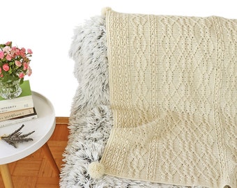 Easy One-Stitch Repeat Crochet Blanket - Jewels and Jones