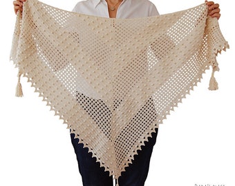 PADRÃO DE CROCHÊ: Xale Awana/Xale de crochê de verão/Xale de casamento/Xale de renda de crochê/Cachecol triangular de crochê/Xale com ponto pompom/Xale moderno