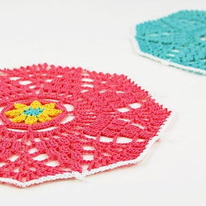 CROCHET PATTERN: Follow Me Doily/Easy To Make Mandala/Step-by-step Tutorial/Modern Doily/Crochet Mandala/Easy Crochet Pattern For Beginners image 4