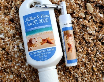 Destination Wedding Favors: SPF30 Clip Sunscreen & Lip Balm Set, Beach Theme Design Sunscreen Gift