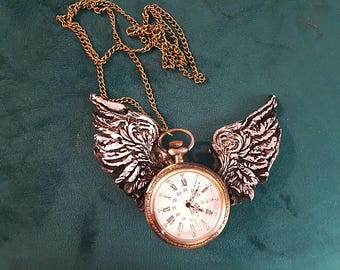 Flying pocket watches