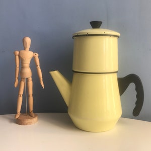 Yellow Enamel Coffee Pot Teapot.