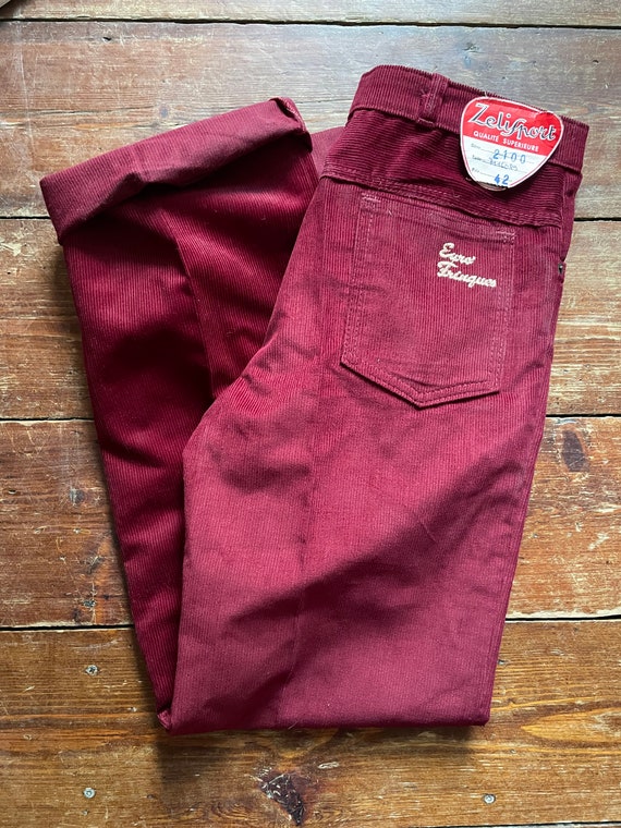 Le Laboureur Burgundy Corduroy Trousers 
