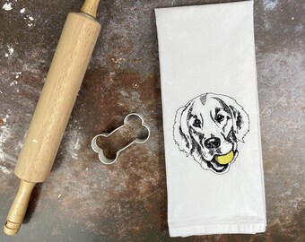 Golden Retriever Gift, Golden Retriever Towel, Dog Mom Gift, Dog Lover Gift, Embroidered Dog Towel, Dog Towel