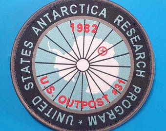 John Carpenters The Thing 1982 Outpost #31 RJ MacReady Research Program Antarctica 1982 Expedition 10cm Movie Accurate Patch Sew Iron