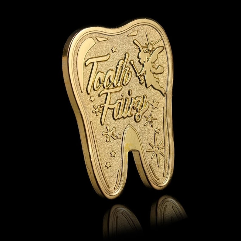 Gold Tooth Fairy Charm main image 1