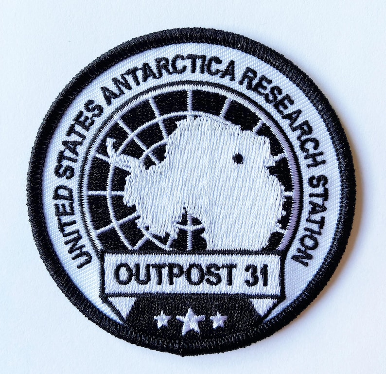 The Thing 1982 Outpost #31 Antarctica Expedition 8cm Movie Patch Sew Iron Kurt Russell image 3