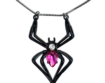 Gothic Jewellery Incy Wincy Spider Forme Necklace by Alchemy