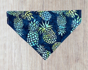 Pineapple Dog Bandana, Tropical Blue Green Dog Cat Over The Collar Summer Bandana, Hawaiian Tropical Beach Dog Pool Party Summer Pet Bandana