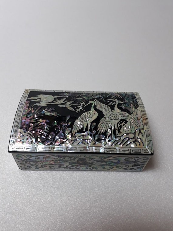 Korean Traditional Lacquer Jewelry Box 