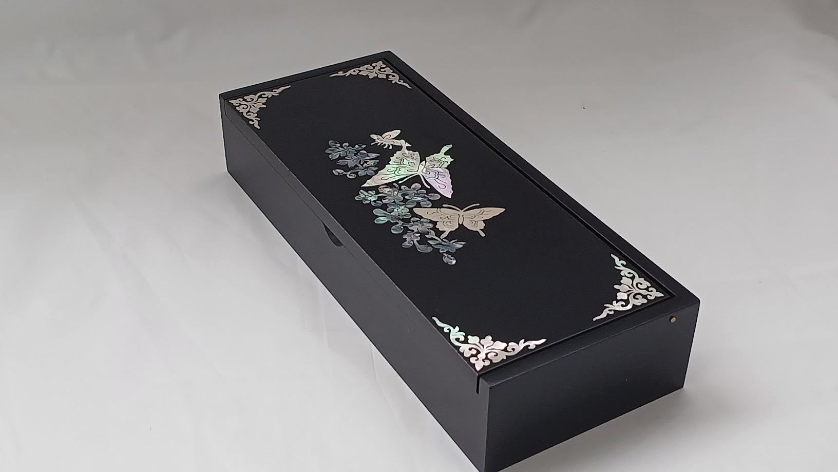韓国漆器ジュエリーボックス：螺鈿蝶模様 - Etsy 日本