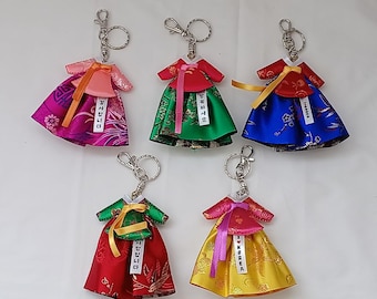 Set of 5 Hanbok-Inspired Keyrings Traditional Korean Clothing Design
