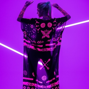 Kimono fluorescent TRIBAL ROSE, Kimono de festival, Tenue de festival, Kimono rave, Costume d’Halloween, Vêtements fluorescents, Look spectaculaire