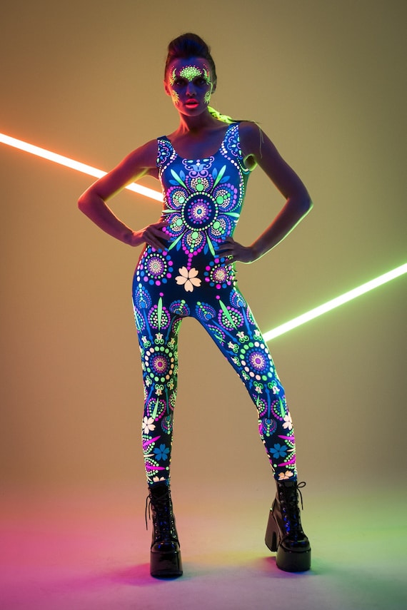 Neon holiday clothes 2025