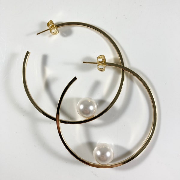 Janis Savitt Floating Pearl Hoop Earrings 18k Yellow Gold Plated 1 7/8”