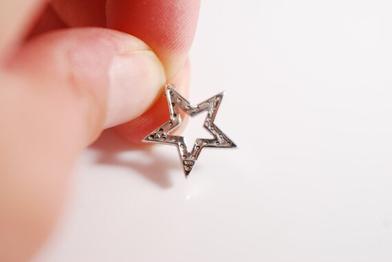 Vintage Retro Diamond Chip Studded Star Pendant N… - image 3