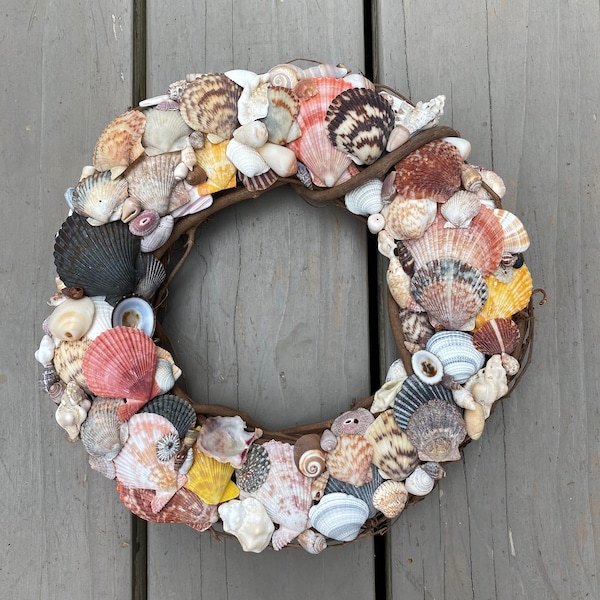 Shell Wreath - Etsy
