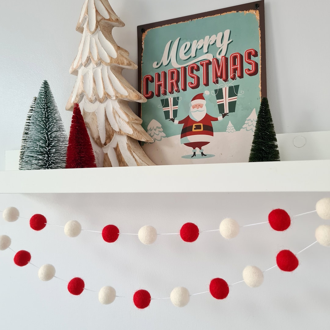 Scandinavian Red and White Christmas Pom Pom Garland - Etsy UK