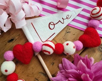 Felt Valentine Decoration - Heart Garland