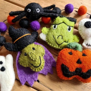 Halloween Tiered Tray Decorations Felt Witch, Pumpkin, Monster, Skeleton, Ghost, Spider and Garland Full Set of 7 items