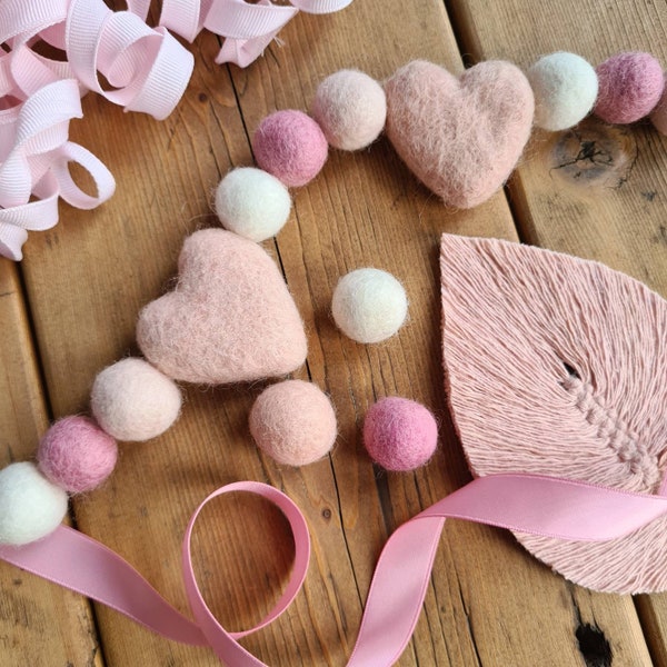 Peach Felt Heart Garland - Girl's Room Decor