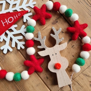 Traditional Christmas Garland - Classic Felt Ball and Star Garland