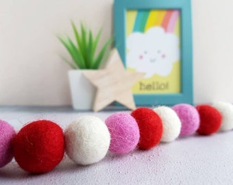 Valentine's Decoration - Pink and Red Felt Ball Garland