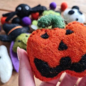 Halloween Tiered Tray Decorations Felt Witch, Pumpkin, Monster, Skeleton, Ghost, Spider and Garland Pumpkin