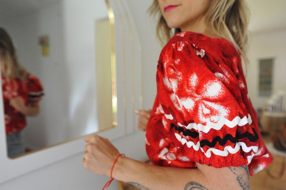 Vintage Red Puff Sleeve Hawaiian Blouse
