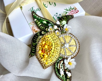 【メーカー直売】の商品をすべて Lemon Fruit Embroidered Custom Brooch, Beaded Pin Brooch カットソー(長袖/七分)