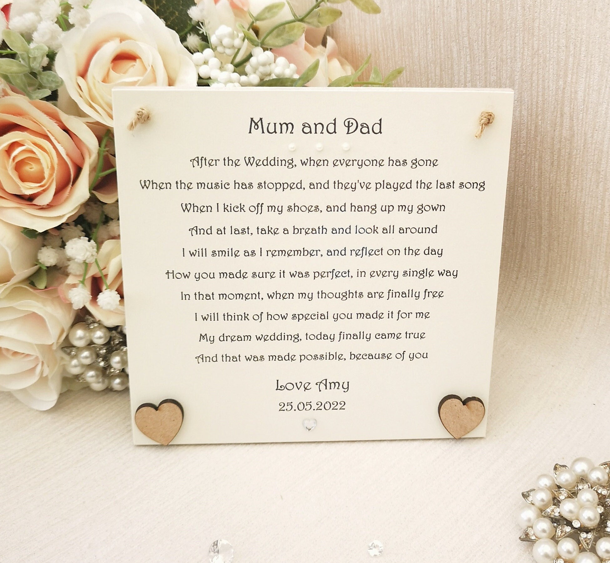 Gifts for parents on your wedding day 2025