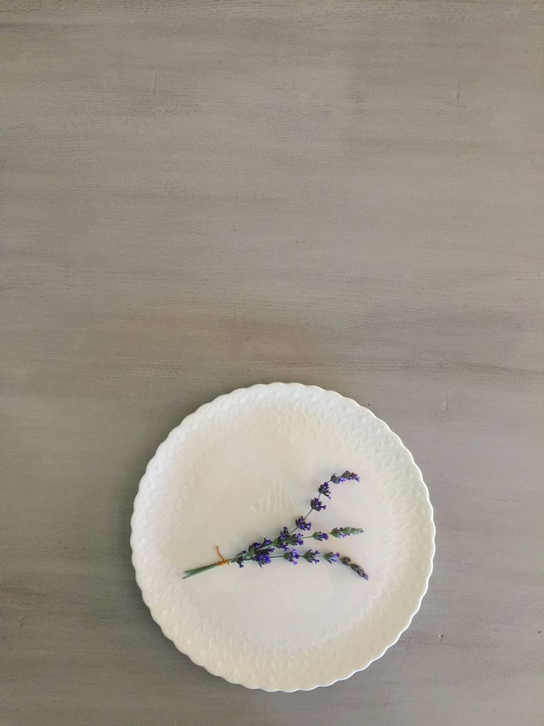 Embossed Bone China Cake Plate Mikasa White Silk Vintage Wedding Shower Anniversary Narumi Japan B2050 Replacement China