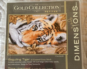 Dimensions Or Séduisant Tigre Compté Cross Stitch Kit Petites