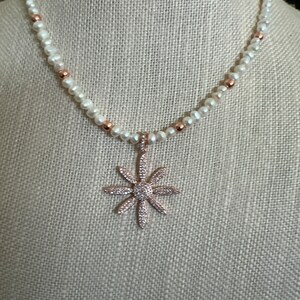 Freshwater Pearl/ Rose Gold Crystal Flower Necklace