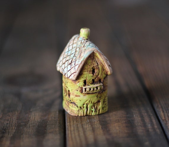 mini clay houses