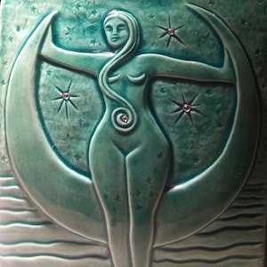 MOON GODDESS 5.25"