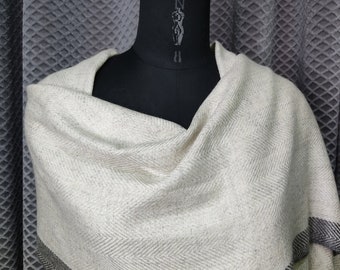 Pure Cashmere Shawl Handmade in Nepal