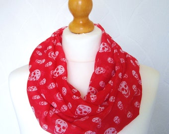 Skull infinity scarf red and white skulls scarf