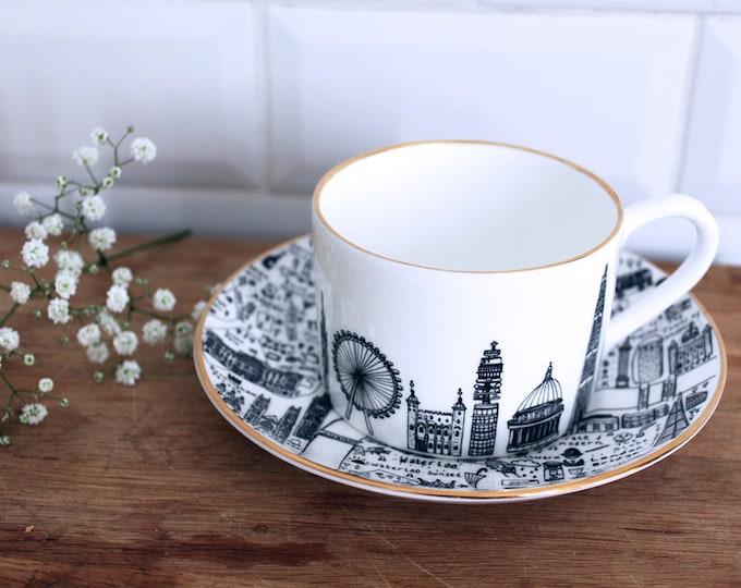 Special Edition London Teacup & Saucer Set, Gold Gilded, Illustrated London Ceramic Tea Set, Fine Bone China, Gift Idea, Luxury Homeware