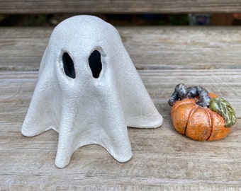 Light-Up Ghost & Pumpkin Sculpture: Handmade Halloween Clay Decor