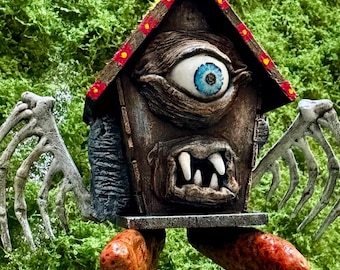 Baba Yaga Sculpture – Chicken Leg Hut, Slavic Folklore Art, Witchy Oddities Decor, Dark Fairy Tale Sculpture