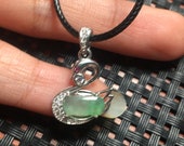 Natural green emerald inlaid with sterling silver fashion swan beautiful necklace pendant