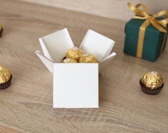12 Square Shaped Presentation Gift Box With Bow Ribbon , Easy Assembly