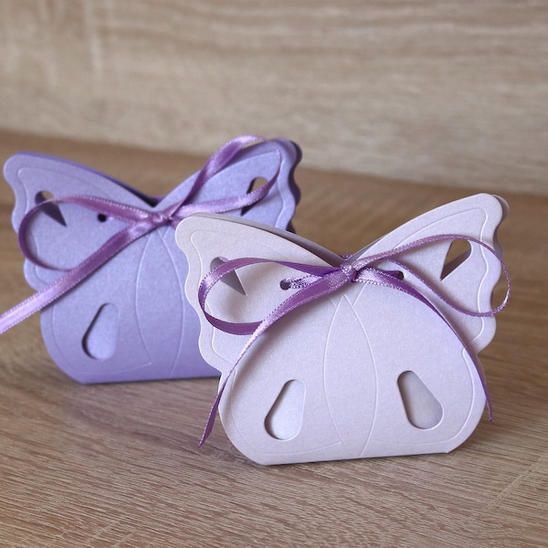 Elegant Lavender Party Favors pour les invités (12 pcs) Boîtes de Bomboniere de mariage avec ruban de satin - Décoration de fête sur le thème des papillons