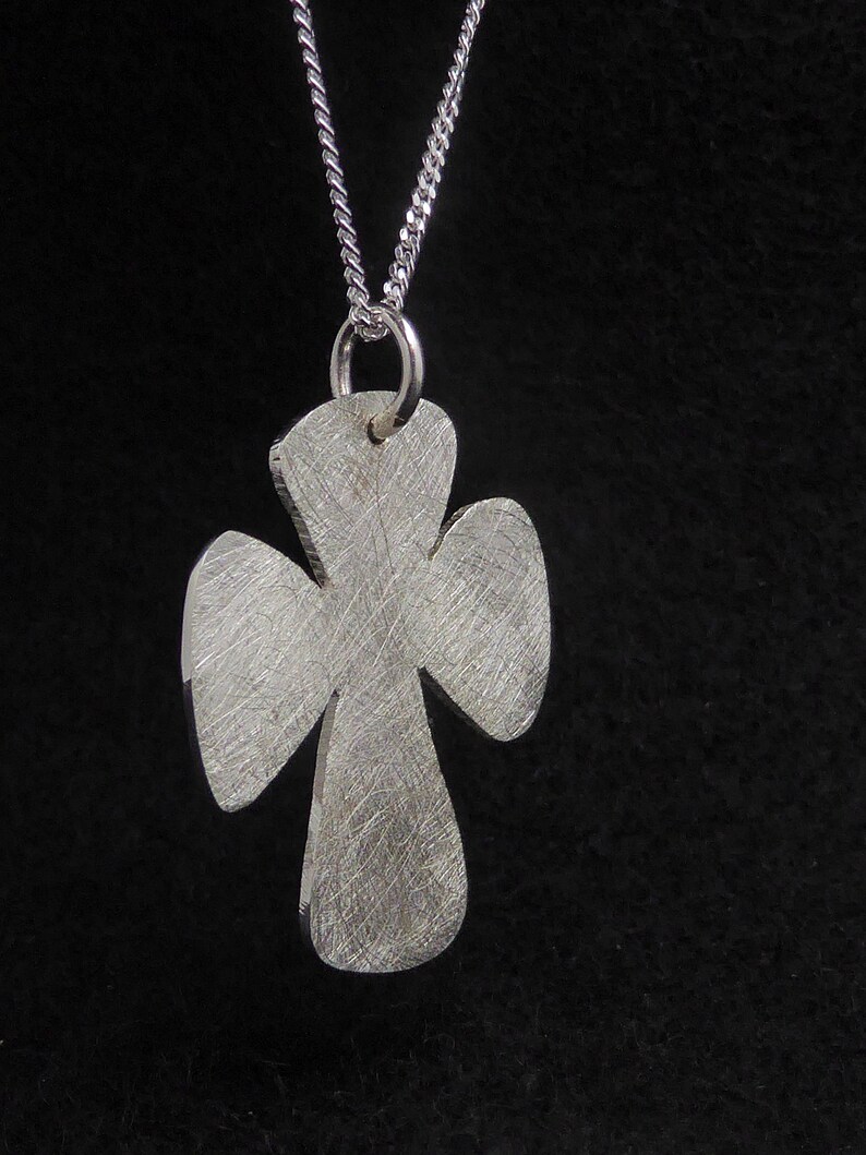 Philippa Gr Cross Pendant & Curb Chain Silver image 3