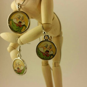Mother Goose Humpty Dumpty Earring and Necklace Set
