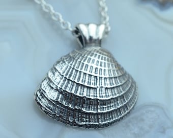 Shell Pendant in Sterling Silver – The Nature Series